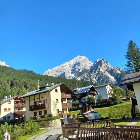Vale E Schena Cortina D'ampezzo *